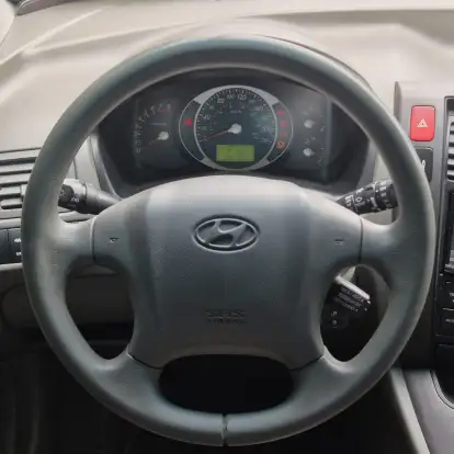 HYUNDAI-TUCSON-2008