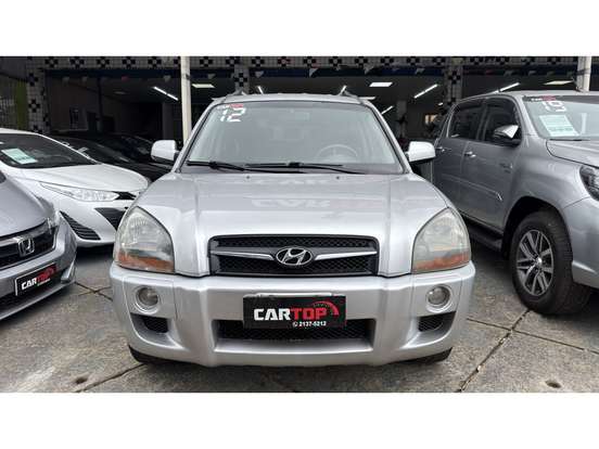 HYUNDAI-TUCSON-2.0 MPFI GLS 16V 143CV 2WD FLEX 4P AUTOMÁTICO HYUNDAI-TUCSON-2011