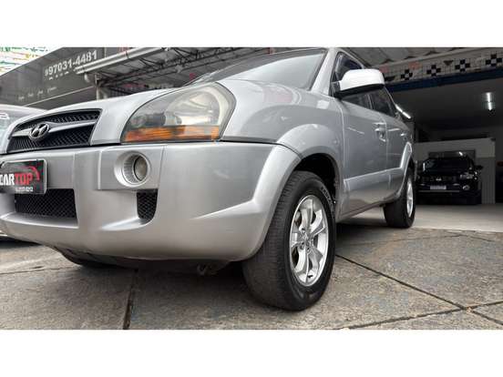 HYUNDAI-TUCSON-2.0 MPFI GLS 16V 143CV 2WD FLEX 4P AUTOMÁTICO HYUNDAI-TUCSON-2011