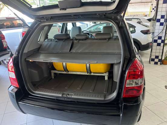 HYUNDAI-TUCSON-2.0 MPFI GLS 16V 143CV 2WD FLEX 4P AUTOMÁTICO HYUNDAI-TUCSON-2016