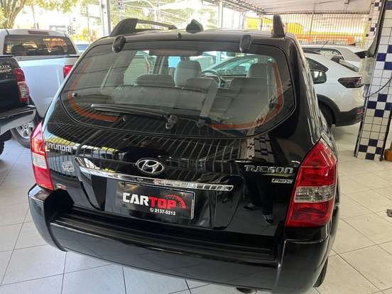 HYUNDAI-TUCSON-2016