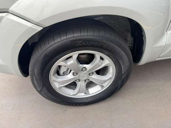 HYUNDAI-TUCSON-2012