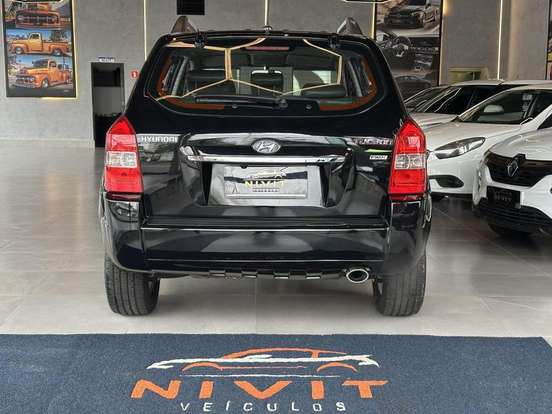 HYUNDAI-TUCSON-2.0 MPFI GLS 16V 143CV 2WD FLEX 4P AUTOMÁTICO HYUNDAI-TUCSON-2013