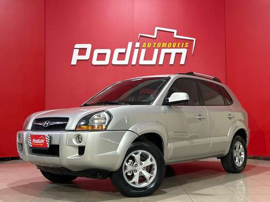 HYUNDAI-TUCSON-2.0 MPFI GLS 16V 143CV 2WD GASOLINA 4P AUTOMÁTICO HYUNDAI-TUCSON-2011
