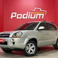 HYUNDAI TUCSON 2.0 MPFI GLS 16V 143CV 2WD GASOLINA 4P AUTOMÁTICO HYUNDAI TUCSON 2.0 MPFI GLS 16V 143CV 2WD GASOLINA 4P AUTOMÁTICO