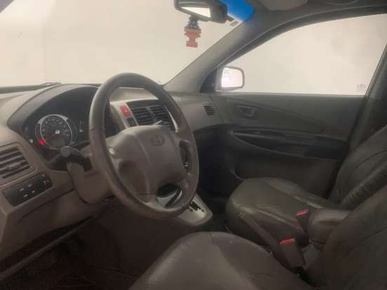 HYUNDAI-TUCSON-2008