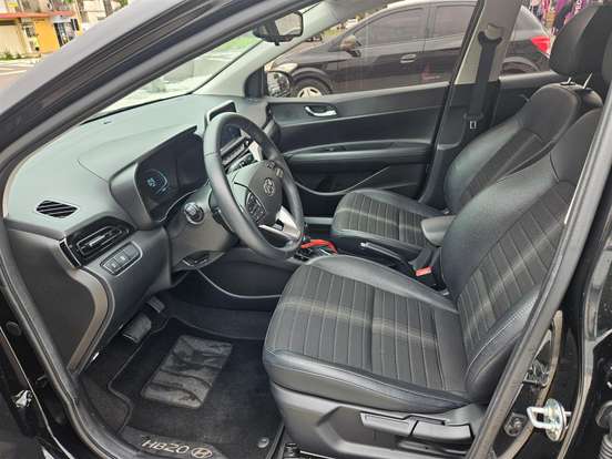 HYUNDAI-HB20-1.0 TGDI FLEX PLATINUM PLUS AUTOMÁTICO HYUNDAI-HB20-2023