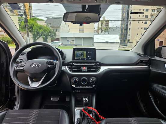 HYUNDAI-HB20-2023