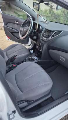 HYUNDAI-HB20-2014
