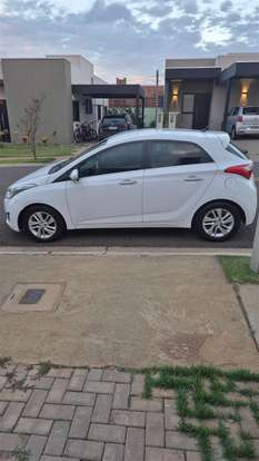 HYUNDAI-HB20-2014