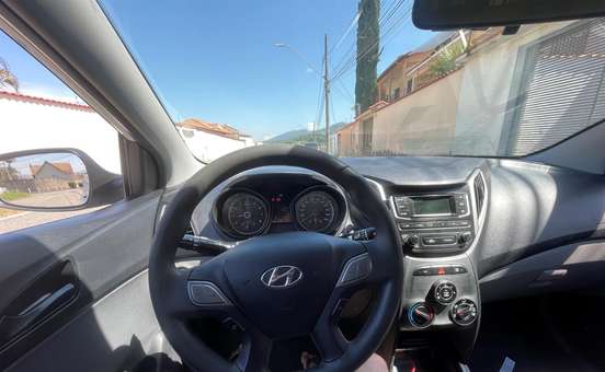 HYUNDAI-HB20S-2018
