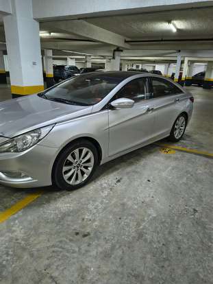 HYUNDAI-SONATA-2011