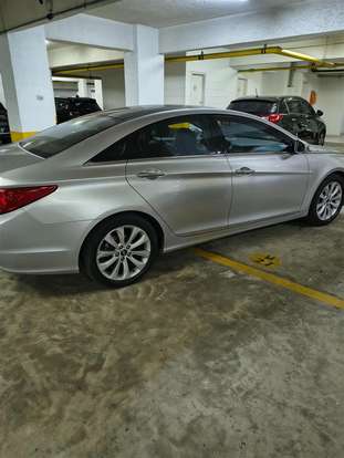 HYUNDAI-SONATA-2011