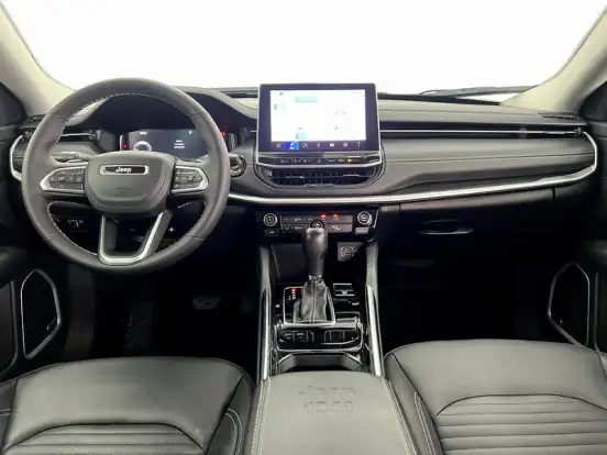 JEEP-COMMANDER-2024