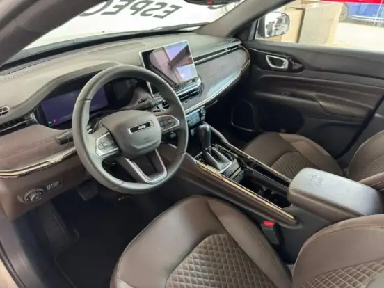 JEEP-COMMANDER-2022