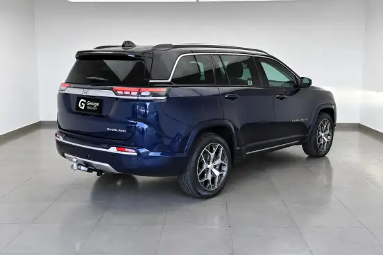 JEEP-COMMANDER-2023