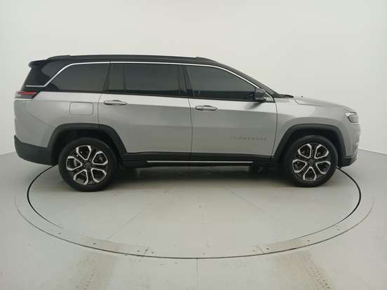 JEEP-COMMANDER-2025