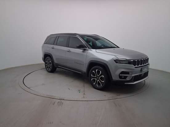 JEEP-COMMANDER-2024