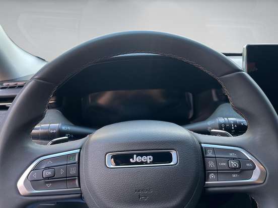 JEEP-COMMANDER-2022