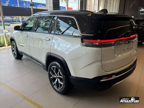 JEEP-COMMANDER-2025