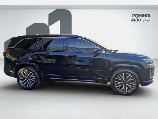 JEEP-COMMANDER-2025