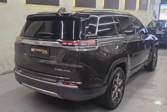 JEEP-COMMANDER-2024