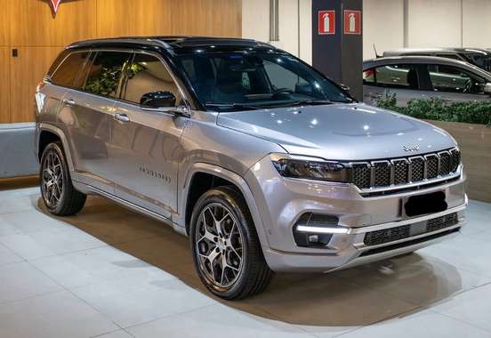 JEEP-COMMANDER-2023