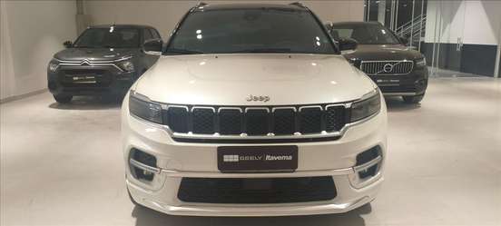 JEEP-COMMANDER-2024