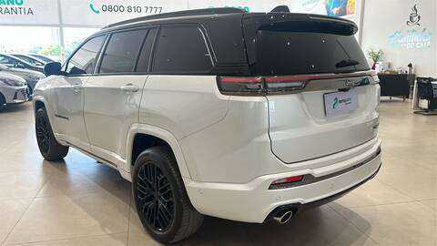 JEEP-COMMANDER-2025