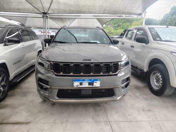 JEEP COMMANDER 2.0 HURRICANE 4 TURBO GASOLINA BLACKHAWK AT9