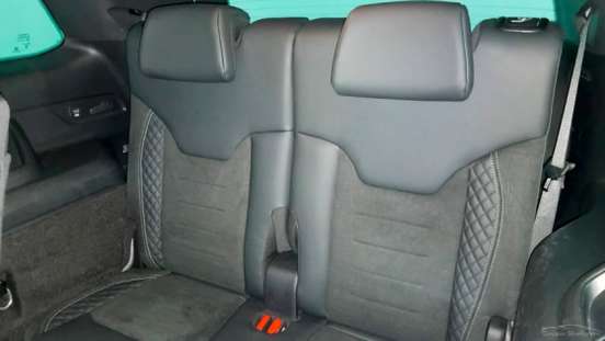 JEEP-COMMANDER-2024