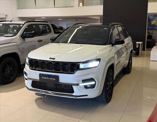 JEEP-COMMANDER-2024