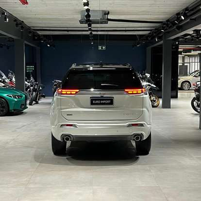 JEEP-COMMANDER-2024