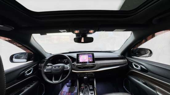 JEEP-COMMANDER-2022