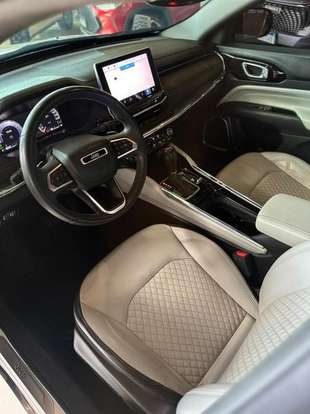JEEP-COMMANDER-2022