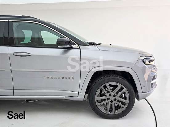 JEEP-COMMANDER-2025