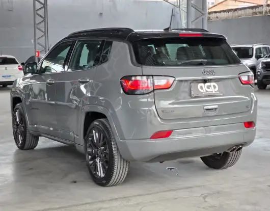 JEEP-COMPASS-2024