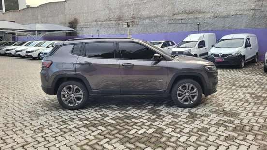 JEEP-COMPASS-2024
