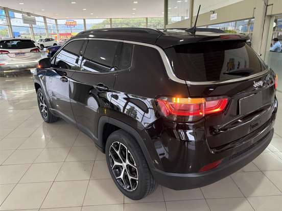 JEEP-COMPASS-2024