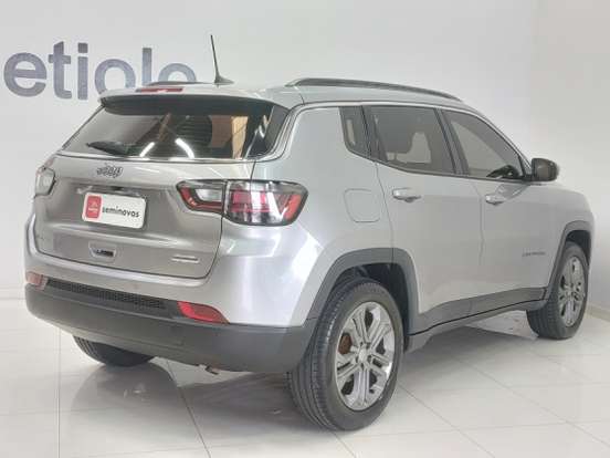 JEEP-COMPASS-2024