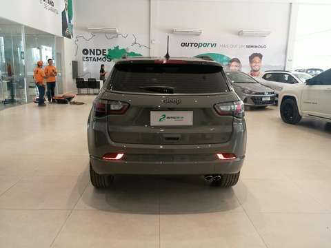 JEEP-COMPASS-2024