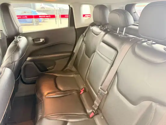 JEEP-COMPASS-2.0 16V DIESEL LIMITED 4X4 AUTOMÁTICO JEEP-COMPASS-2020