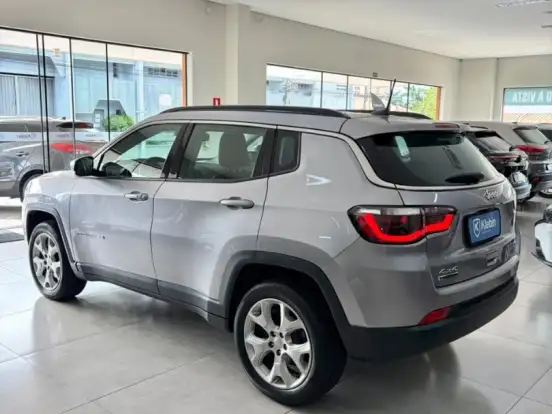 JEEP-COMPASS-2.0 16V DIESEL LONGITUDE 4X4 AUTOMÁTICO JEEP-COMPASS-2020