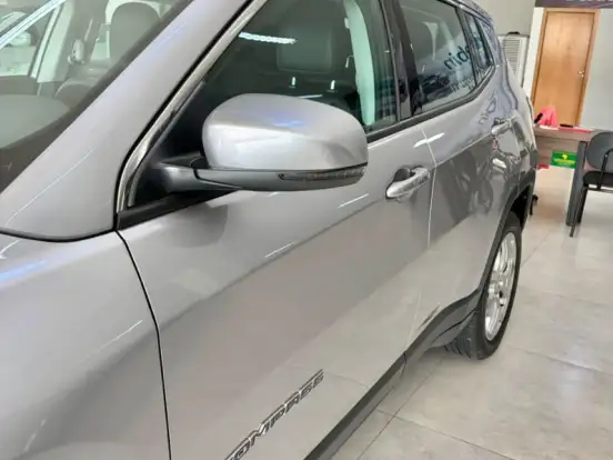 JEEP-COMPASS-2.0 16V DIESEL LONGITUDE 4X4 AUTOMÁTICO JEEP-COMPASS-2020