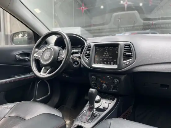 JEEP-COMPASS-2017