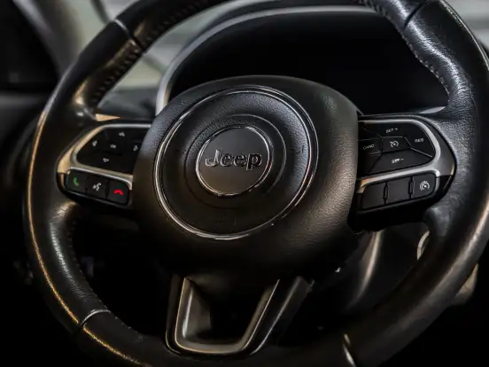 JEEP-COMPASS-2.0 16V DIESEL TRAILHAWK 4X4 AUTOMÁTICO JEEP-COMPASS-2017