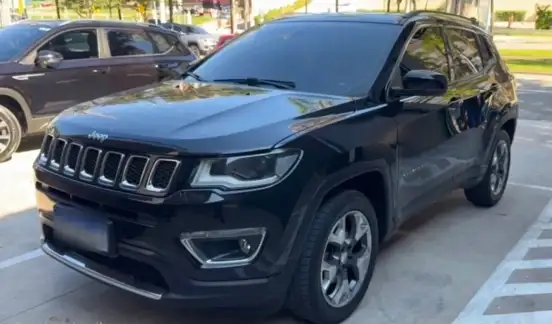 JEEP-COMPASS-2.0 16V FLEX LIMITED AUTOMÁTICO JEEP-COMPASS-2018