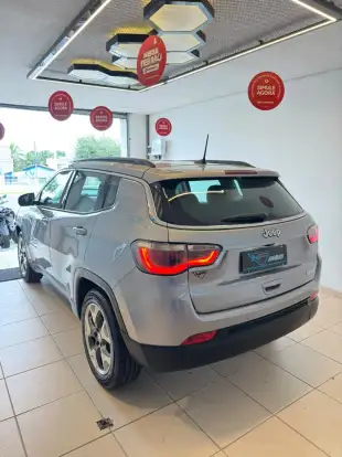 JEEP-COMPASS-2.0 16V FLEX LONGITUDE AUTOMÁTICO JEEP-COMPASS-2018
