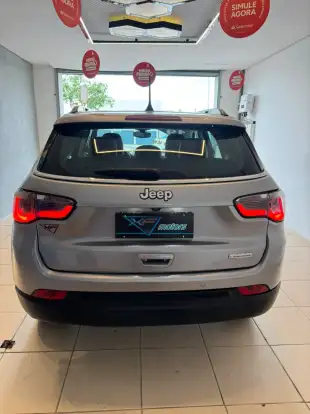 JEEP-COMPASS-2.0 16V FLEX LONGITUDE AUTOMÁTICO JEEP-COMPASS-2018