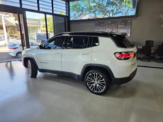 JEEP-COMPASS-2021